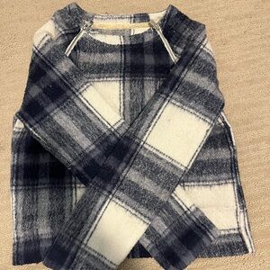 Abercrombie & Fitch Blue and White Plaid Shirt XS